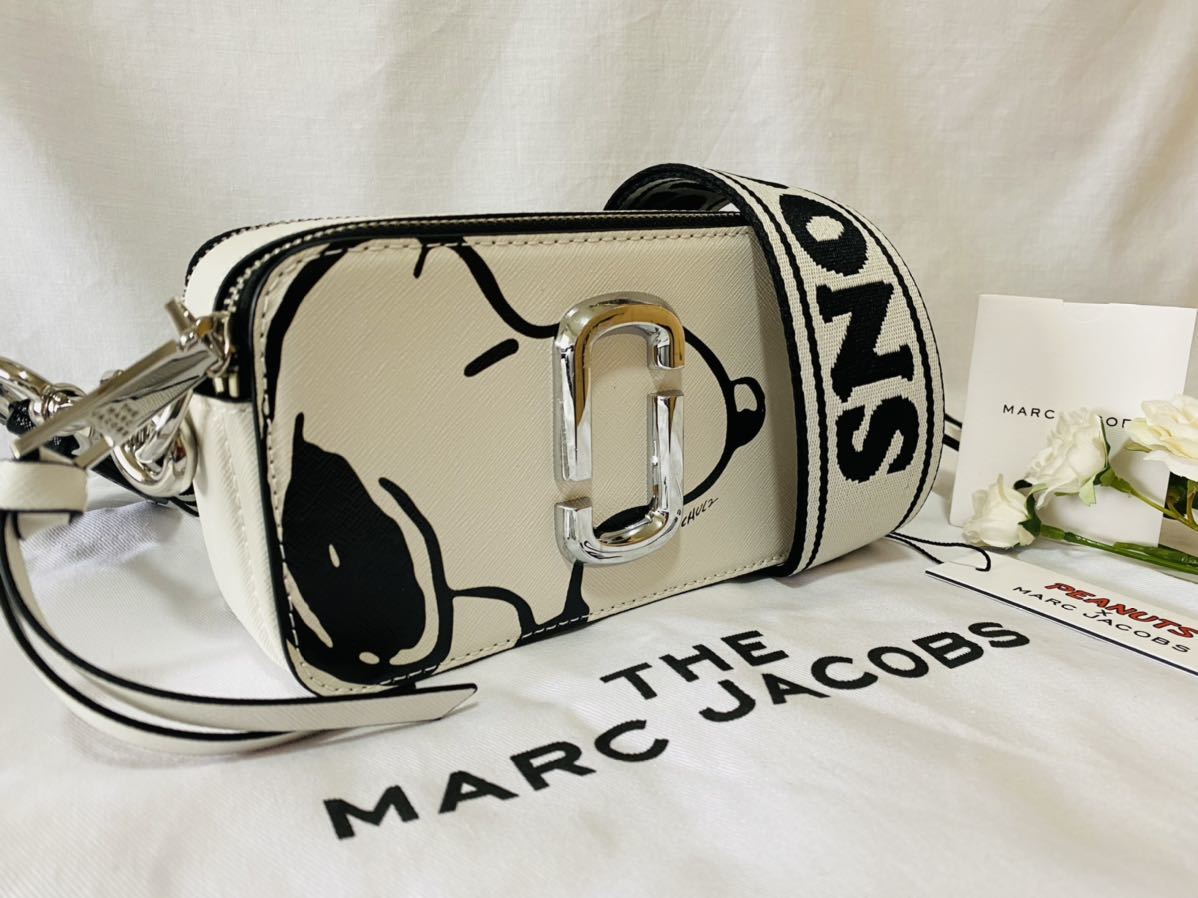 MARC JACOBS マークジェイコブス スヌーピーコラボスナップショット 