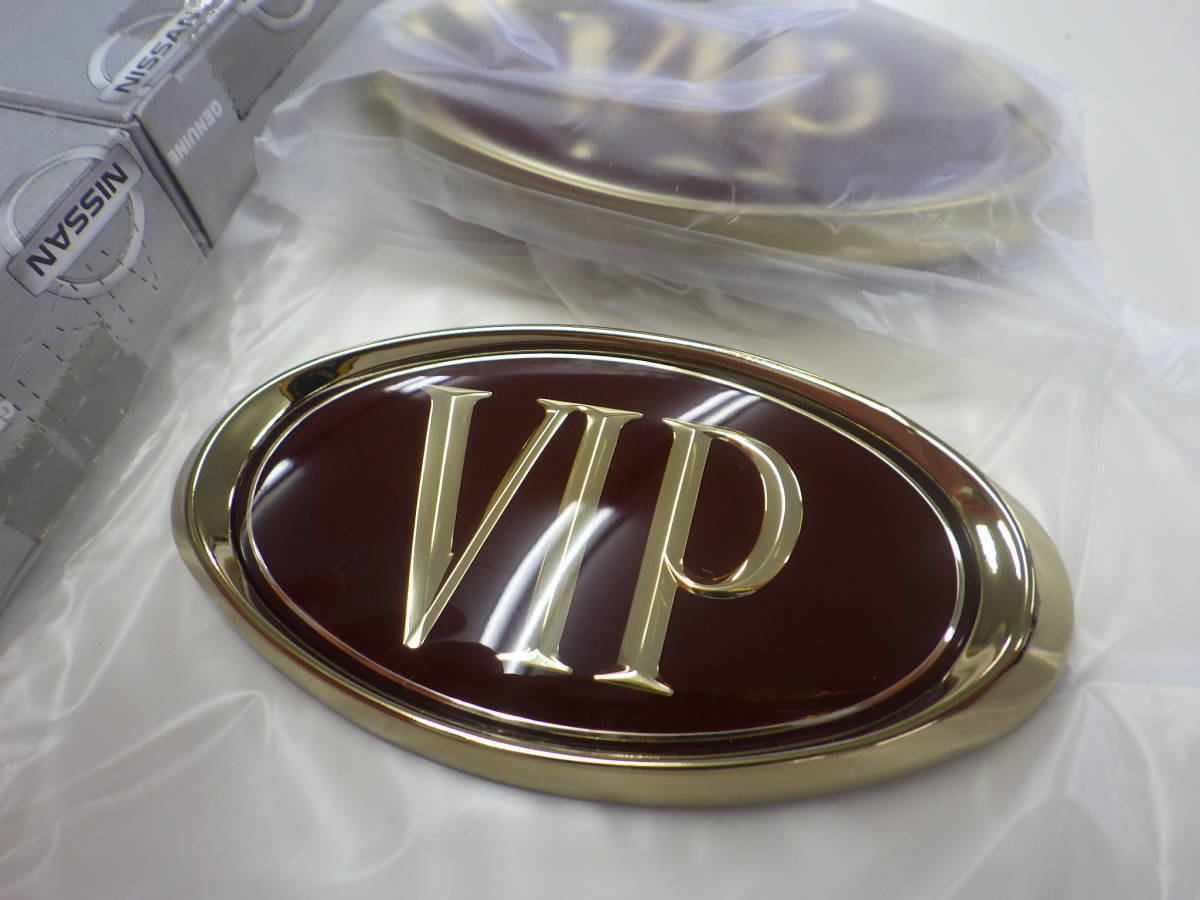 NISSAN 日産純正 Y31 セドリック グロリア VIP エンブレム 2個セット 
