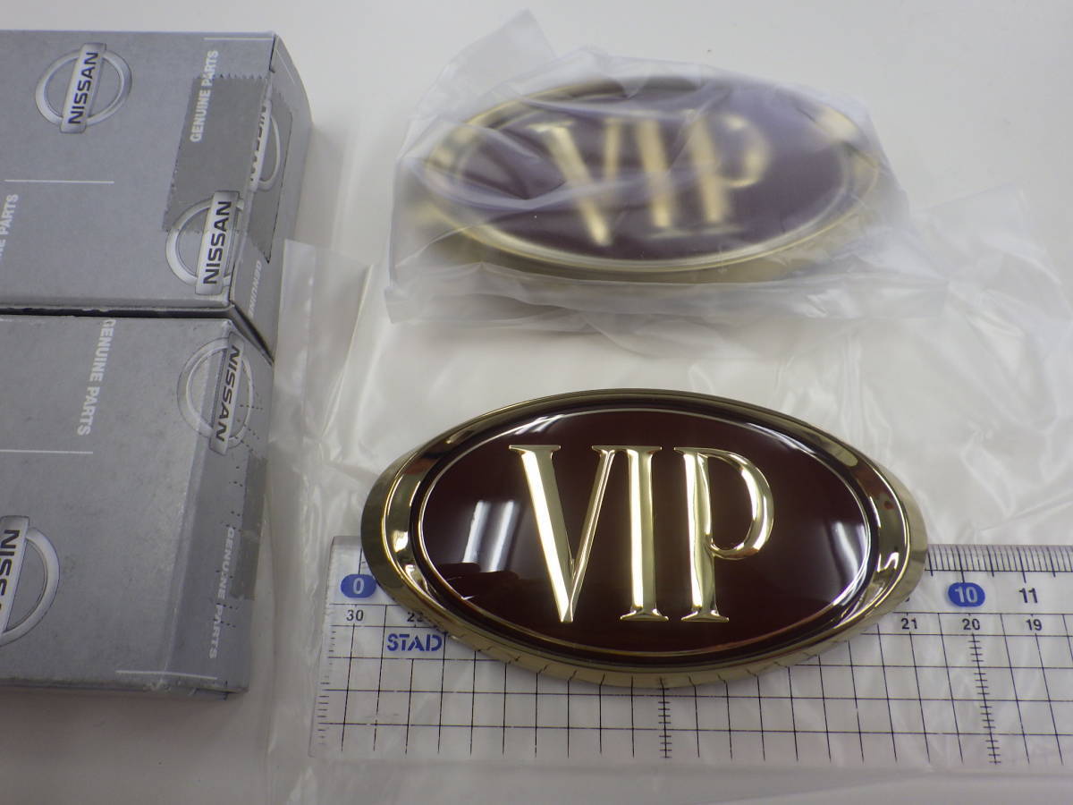 y31 vip エンブレム NISSAN 日産純正 Y31 セドリック グロリア VIP 