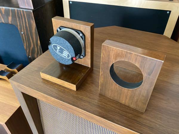 JBL 075 2402 077 2405用 木製ツイータースタンド ペア ウォールナット