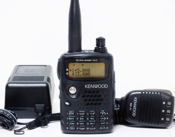 KENWOOD TH-F7 FMハンディ 144/430MHz/ワイドバンド受信 TH-F7 KENWOOD FM FMハンディ 144⁄430MHz⁄ワイドバンド受信 144⁄430MHz