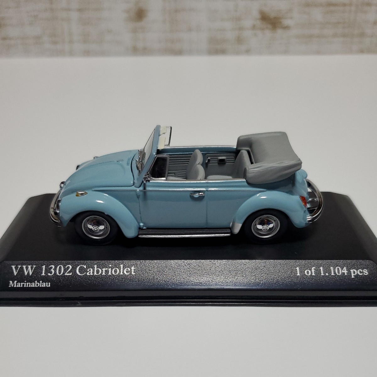 1/43 ミニチャンプス/Volkswagen Beetle 1302 Cabriolet 1970-72 Marinablau/フォルクスワーゲン ビートル カブリオレ マリーナブルー
