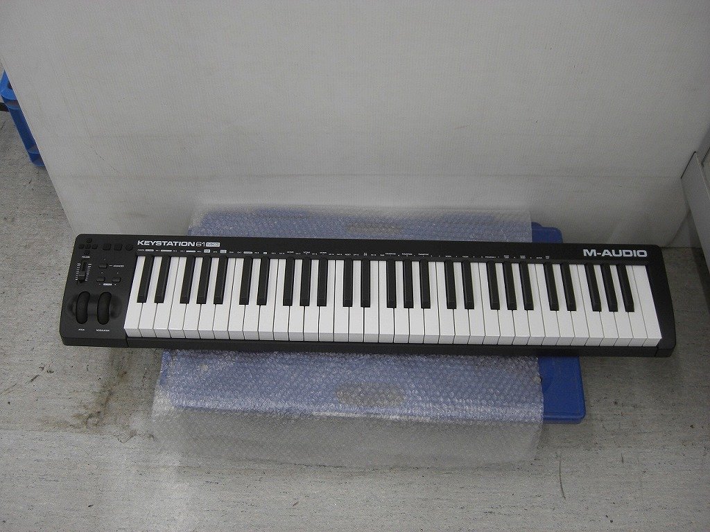 エムオーディオ M-AUDIO MIDIコントローラー KEYSTATION 61 MK3 エム