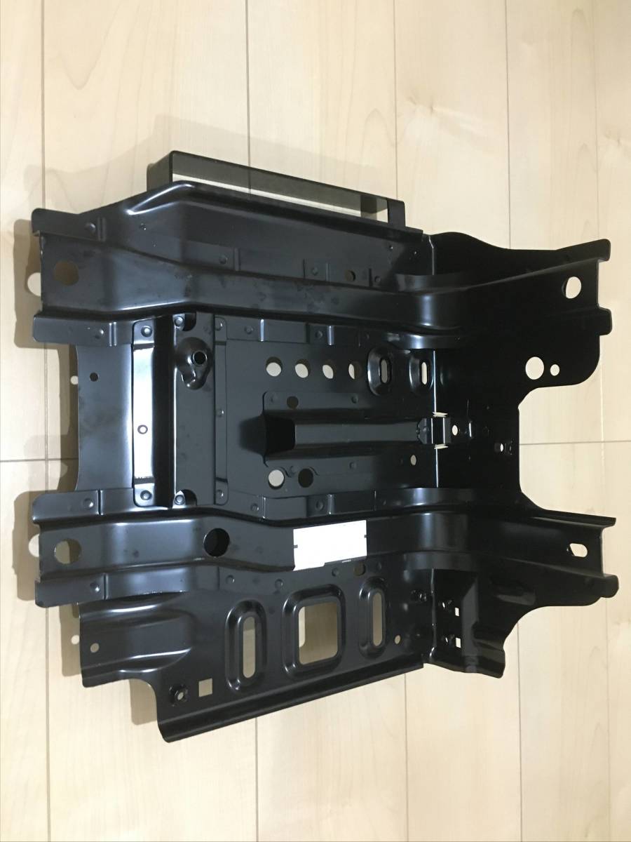 未使用 BNR34 大容量仕様 トレイ バッテリーブラケット ステー ER34