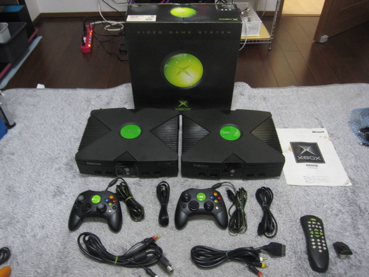 初代 ♪ XBOX 本体2点 コントローラー2点 ソフト付き 動作確認済み 