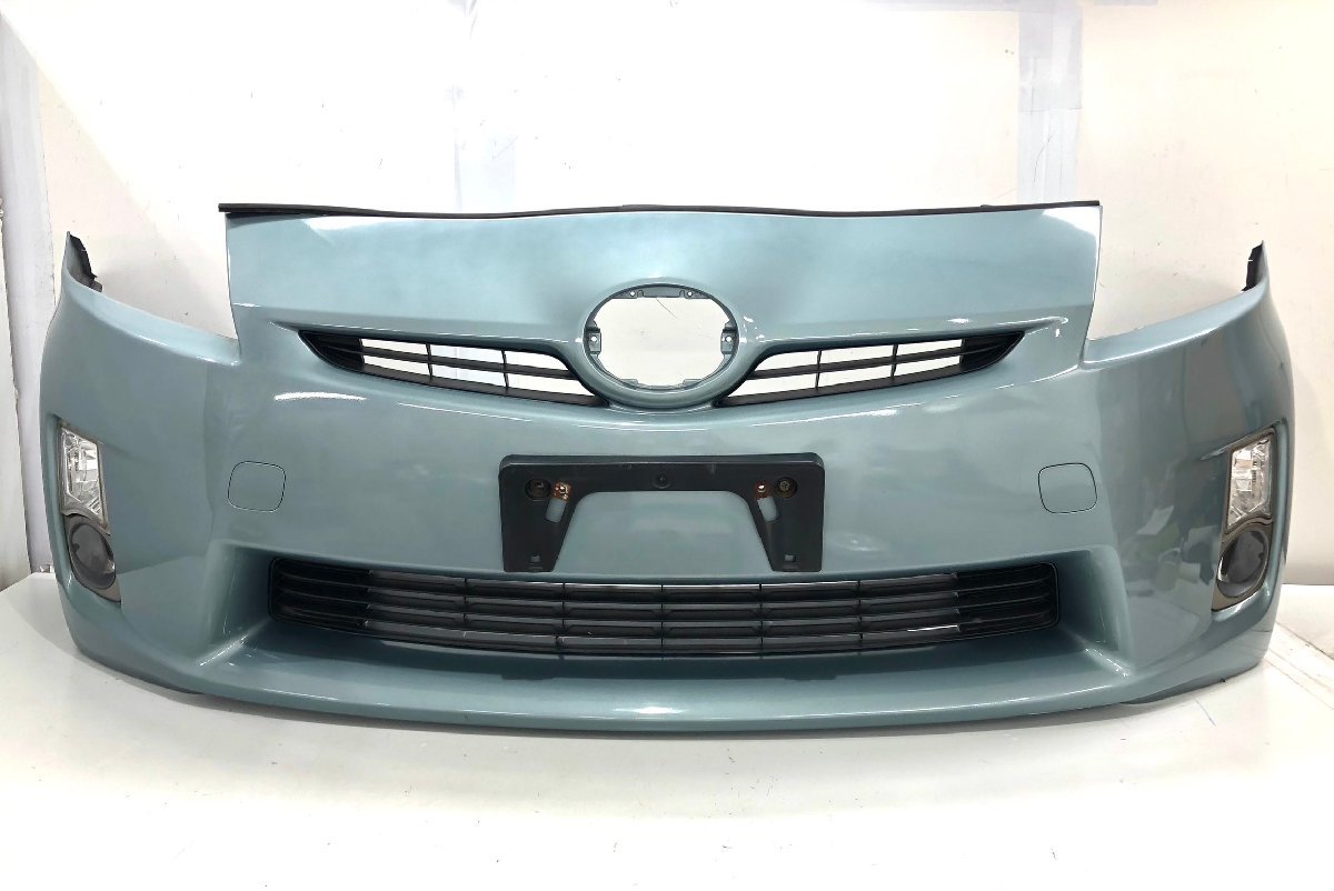 トヨタ プリウス ZVW30 前期 純正 フロントバンパー 52119-47080