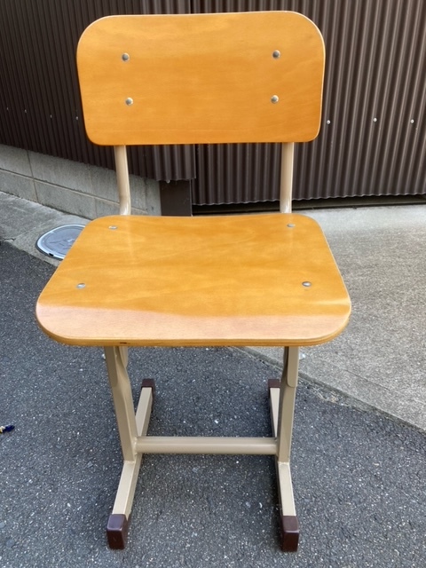 ミハラ 学校机と椅子のセット