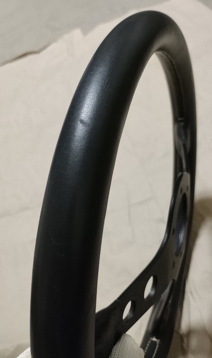 MOMO モモ ステアリング クレイ レガツォーニ 約35cm ステアリング