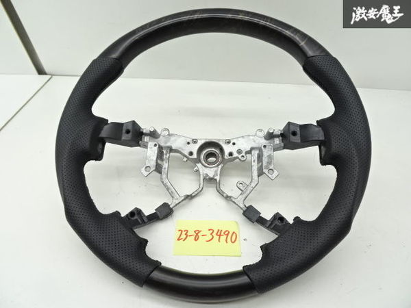 社外 200系 ハイエース 4型～ ステアリング ハンドル ホイール 黒木目 