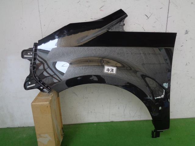 デリカＤ5 3DA-CV1W 左Fフェンダー 63113W070P 347709