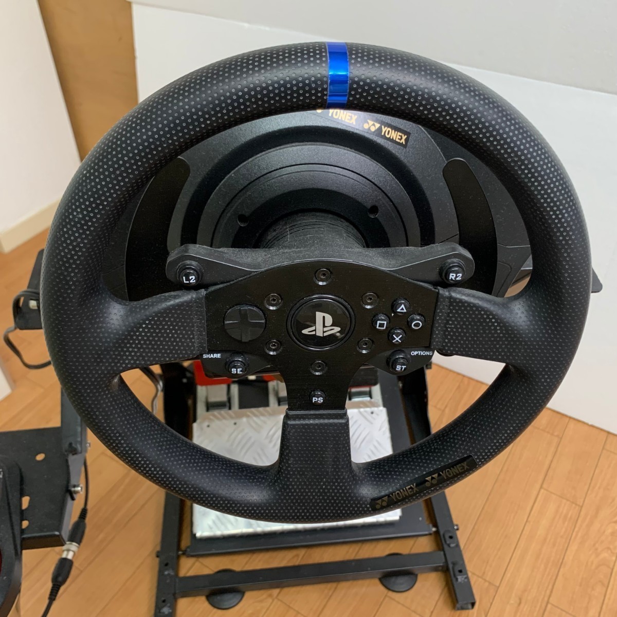 ThrustmasterスラストマスターT300RS TH8A シフト ステアリング 
