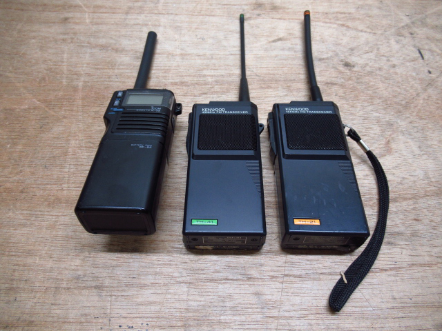 FM トランシーバー 3台まとめ KENWOOD TH-21/41 ICOM IC-2S ジャンク