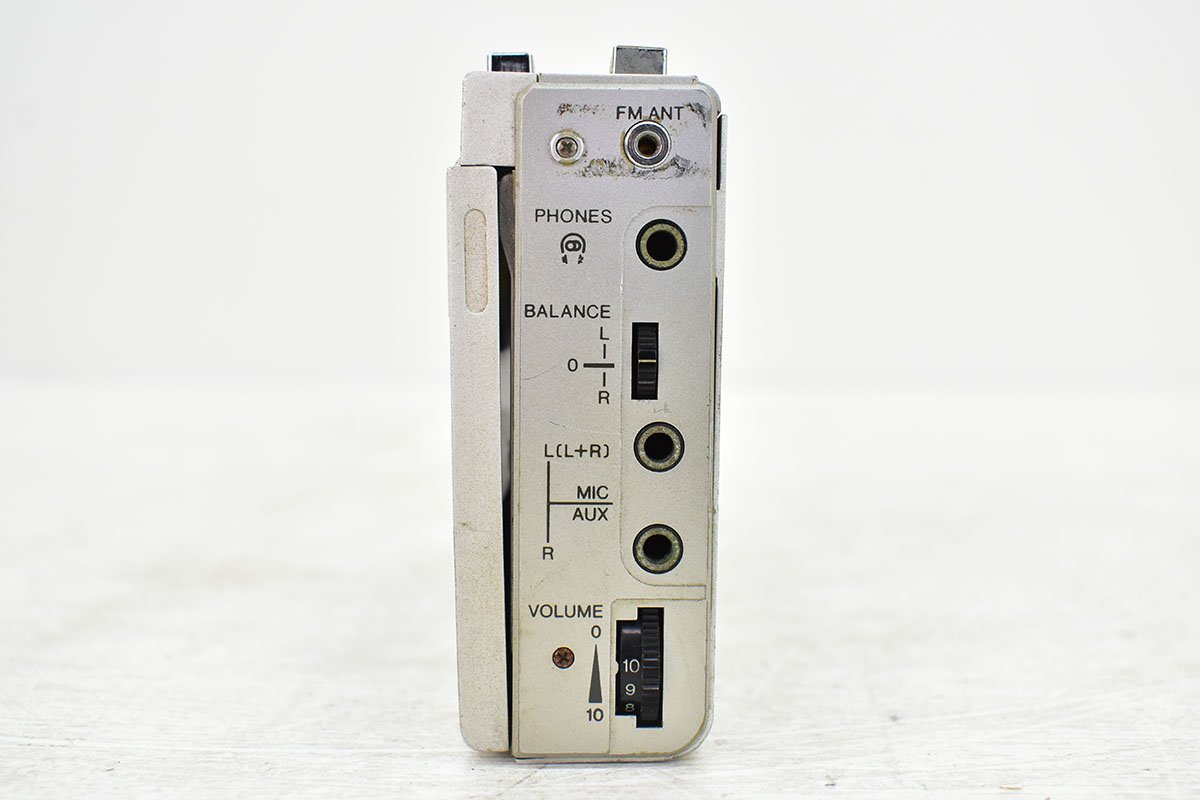 Aiwa AIWA CS-J1 CASSETTE BOY ポータブル カセットプレーヤー ケース