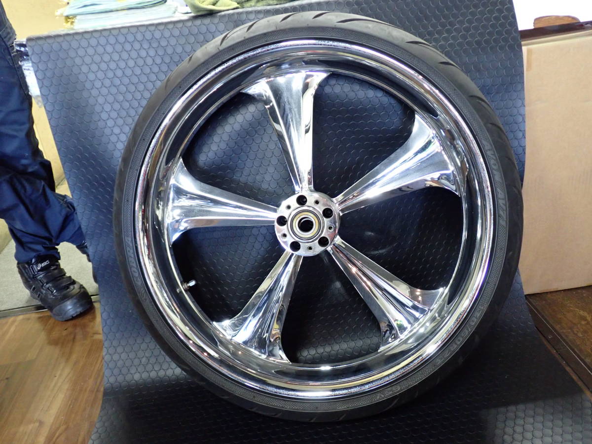 Wheel Renegade 18+ | Jeep HHI Forged Fat Harley Boy for Front 23x3