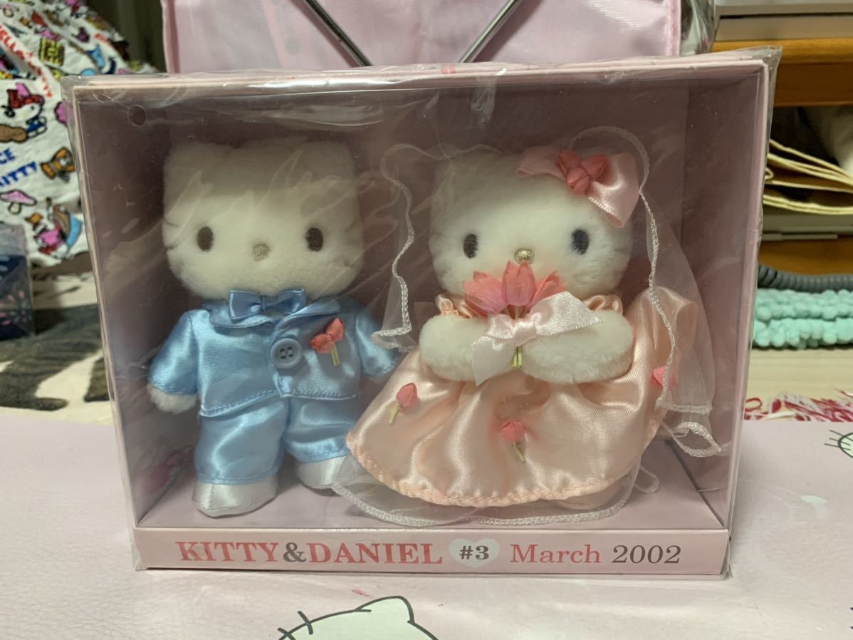 ハローキティ ぬいぐるみ 1月 マンスリー マスコット VIVITIX ハロー