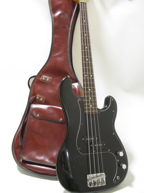 au2 NN4677] FERNANDES フェルナンデス LIMITED EDITION 4030151