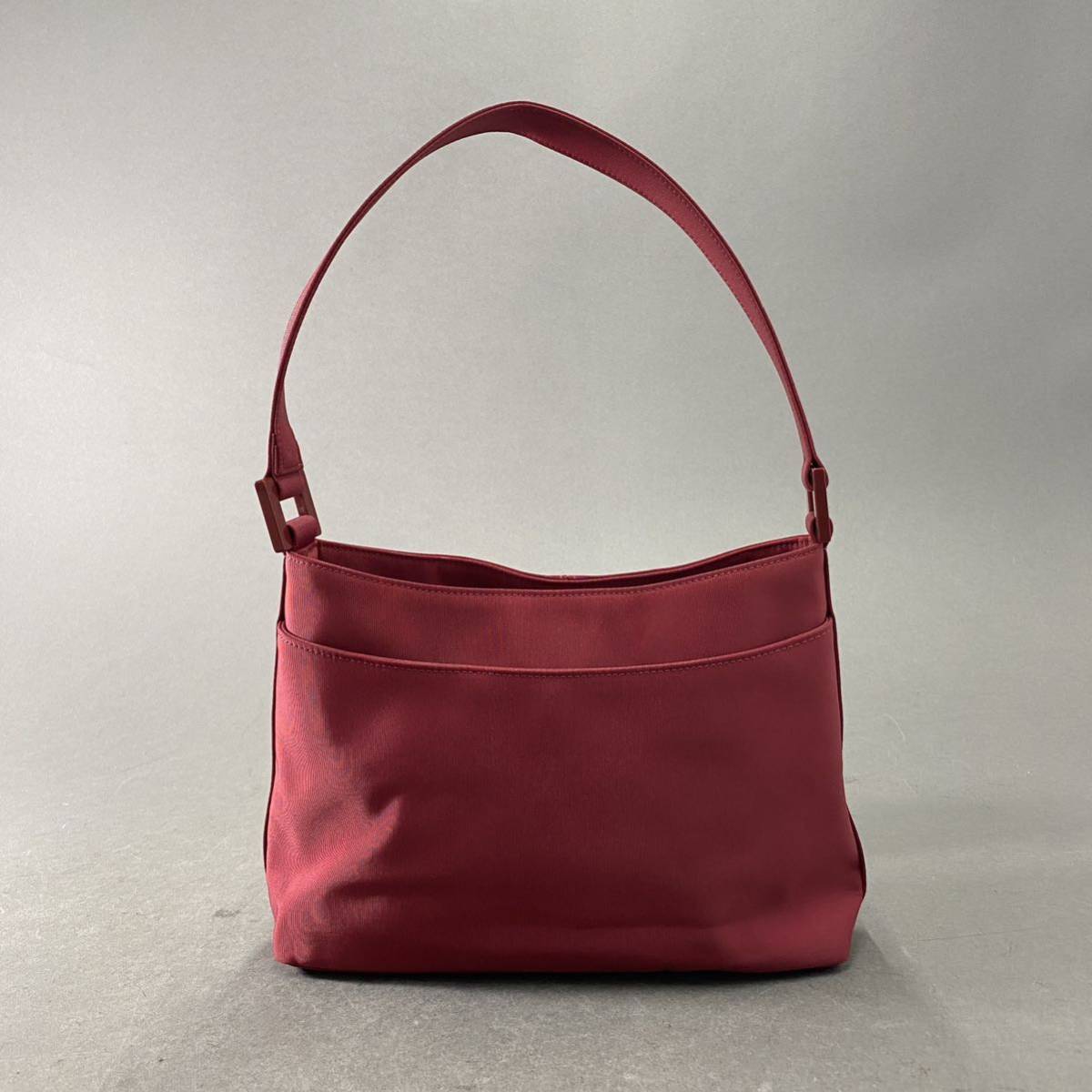 Hh30 agnes b. VOYAGE アニエスベー ボヤージュ ハンドバッグ ナイロン 