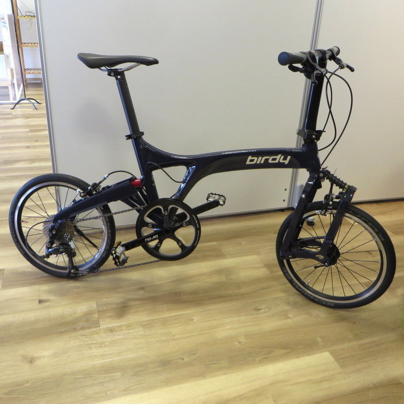 Birdy Air 折りたたみ自転車 おしゃれ 軽量 birdy monocoque キャリパーブレーキ コンパクト 通勤 通学 インブラック バーディ W8354☆