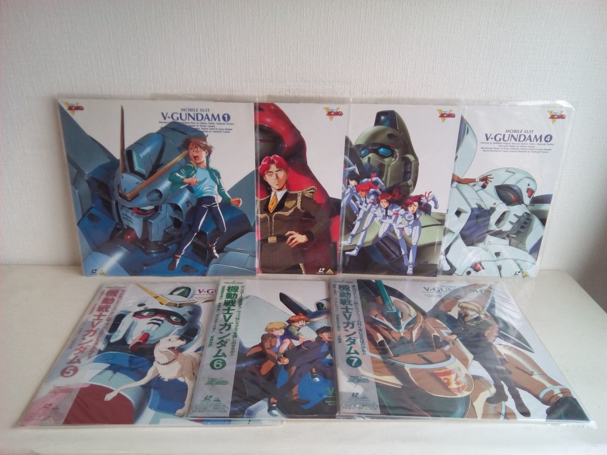 LDセット売り/ 処分品 / 機動戦士Vガンダム / 13点セット / VOL.1~13 / 未開封あり / バンダイ / BELL-597~609 / 【M035】