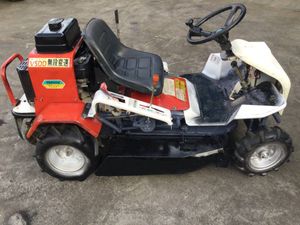 刈払機 草刈り機 makita MEM262 26㏄ キャブOH済（中古 草刈り機の 