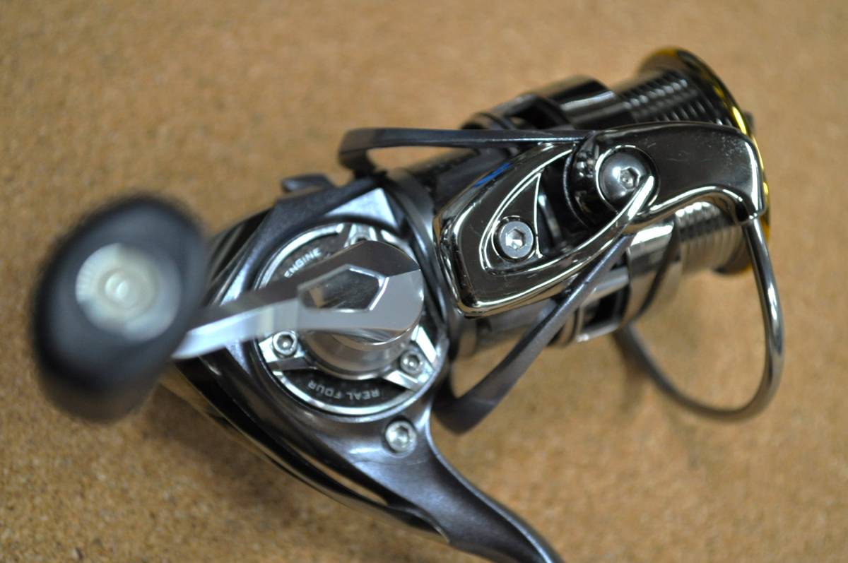 DAIWA EXIST ダイワ 12イグジスト 1003 ※社外ラインローラ等カスタム品