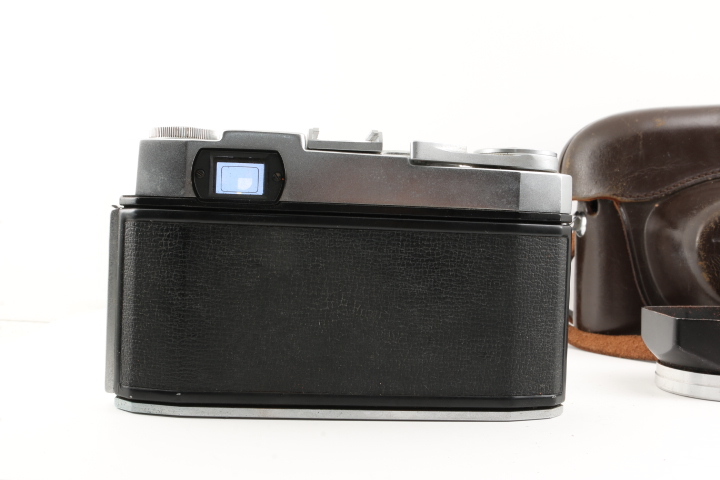 超美品 NIKON ニコン F100 加水分解なし B588 フィルムカメラレビュー