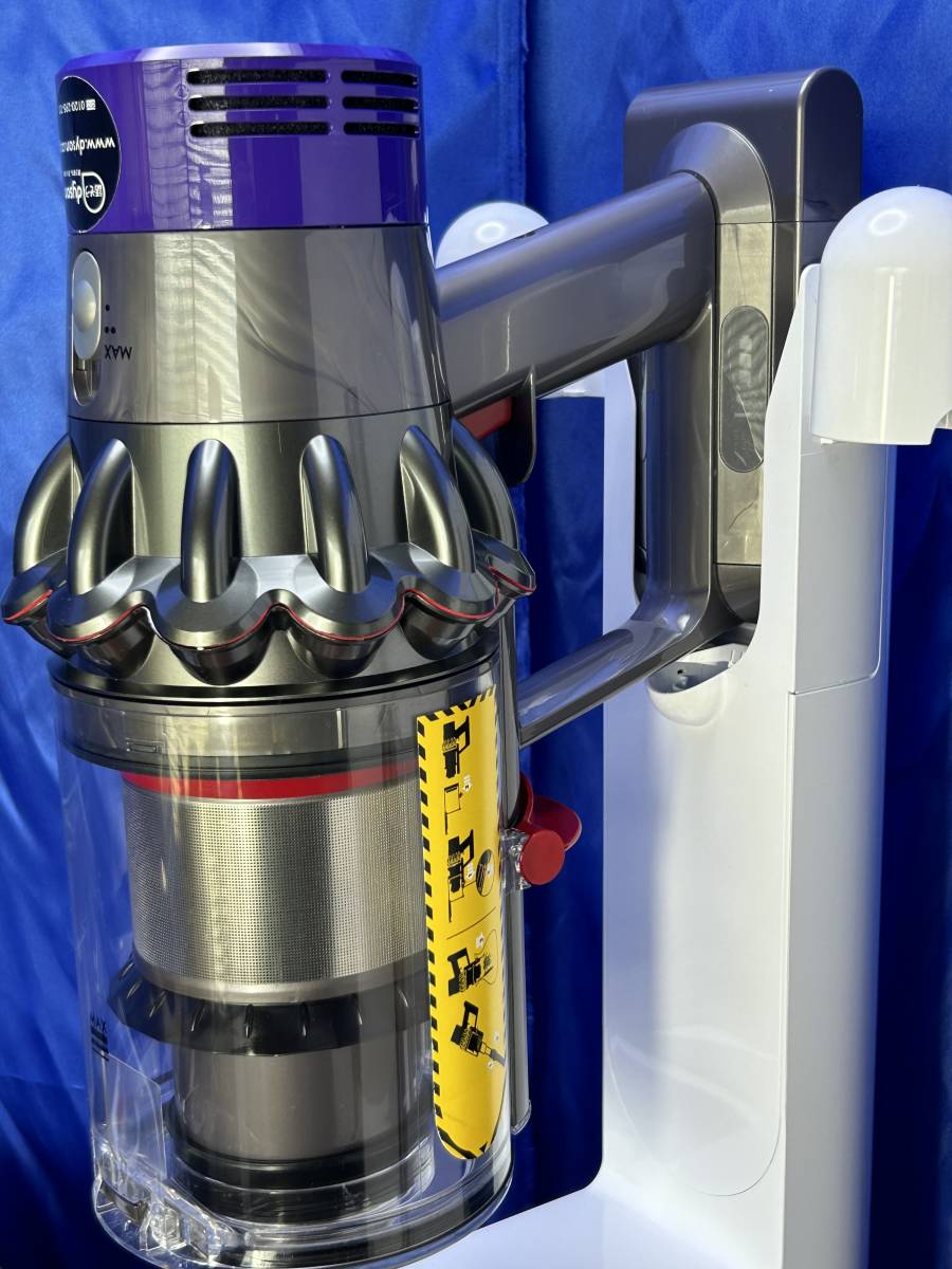 美品 新品多数 dyson V10 Fluffy SV12 メンテナンス済 新品 美品 新品多数 dyson V10 Fluffy SV12 メンテナンス済 新品