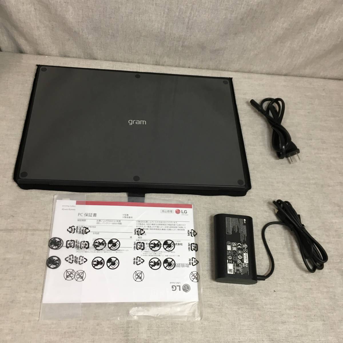 LG ノートパソコン LG gram / 16ZB90R-MA78J 16インチ Windows 11 Home 