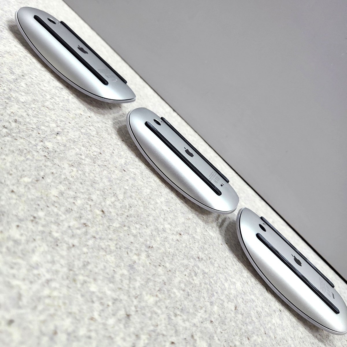 か 3点 APPLE純正 A1657 ワイヤレスマウス Magic Mouse2 Mac 60s23-3192-1