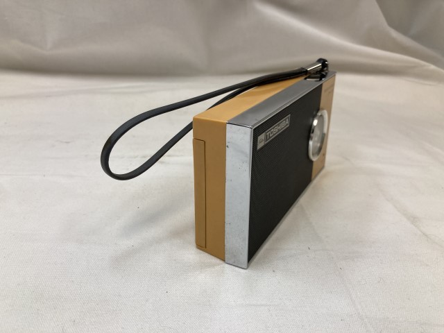 TOSHIBA ソリッドステートラジオ 7P-70B 【公式通販】