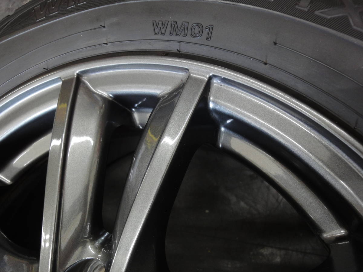 MAXX WINTER ダンロップ 2025年製 スタッドレス 205⁄60R16 ノアの