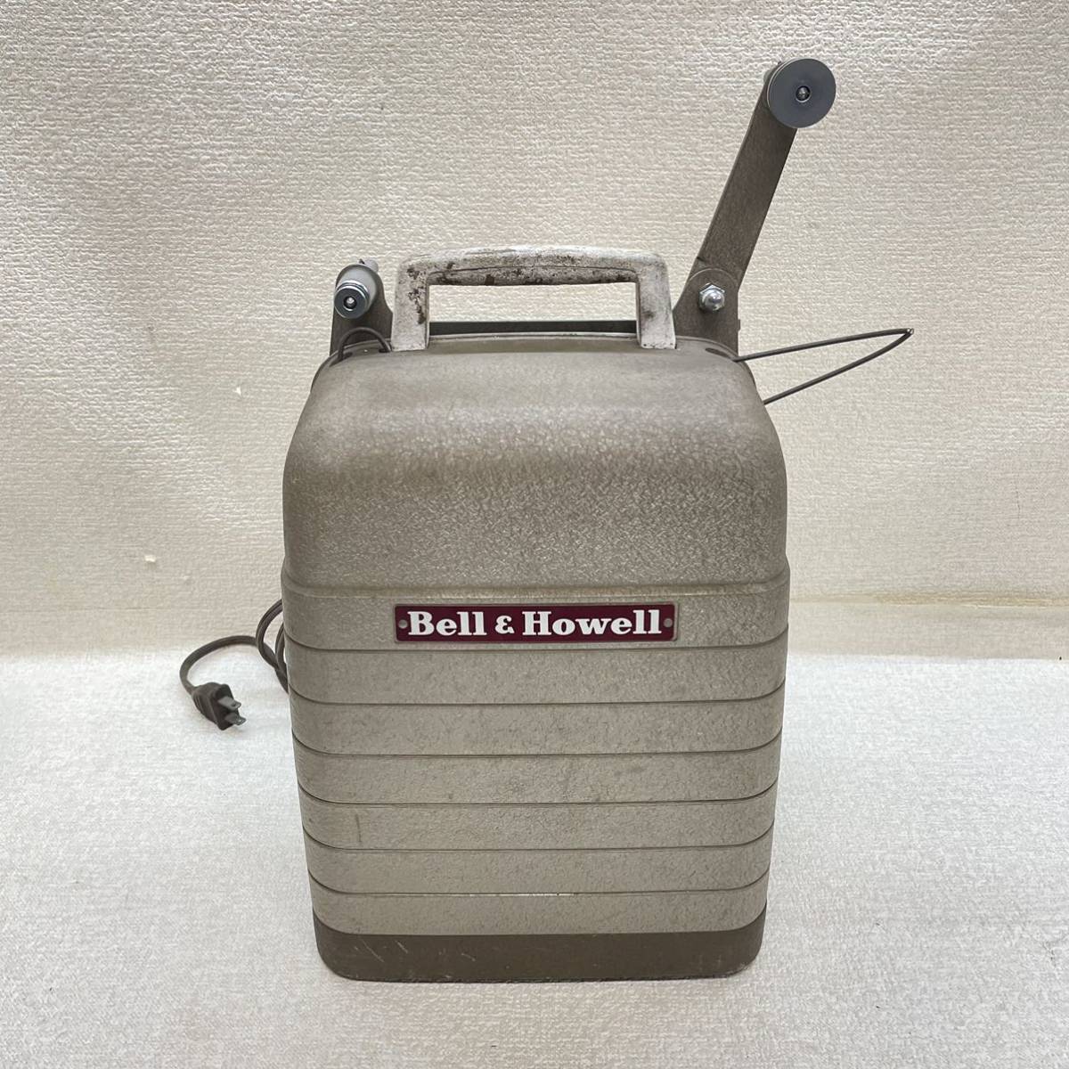 L2 Bell & Howell 8mm PROJECTOR MODEL 253-Aプロジェクター 映写機