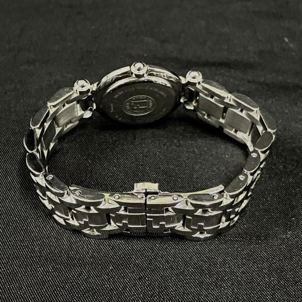 【稼働品】FENDI フェンディ750L 黒文字盤 ズッカ柄 レディース CIM691H FENDI フェンディ 腕時計 750L 黒文字盤 ズッカ柄 クォーツ