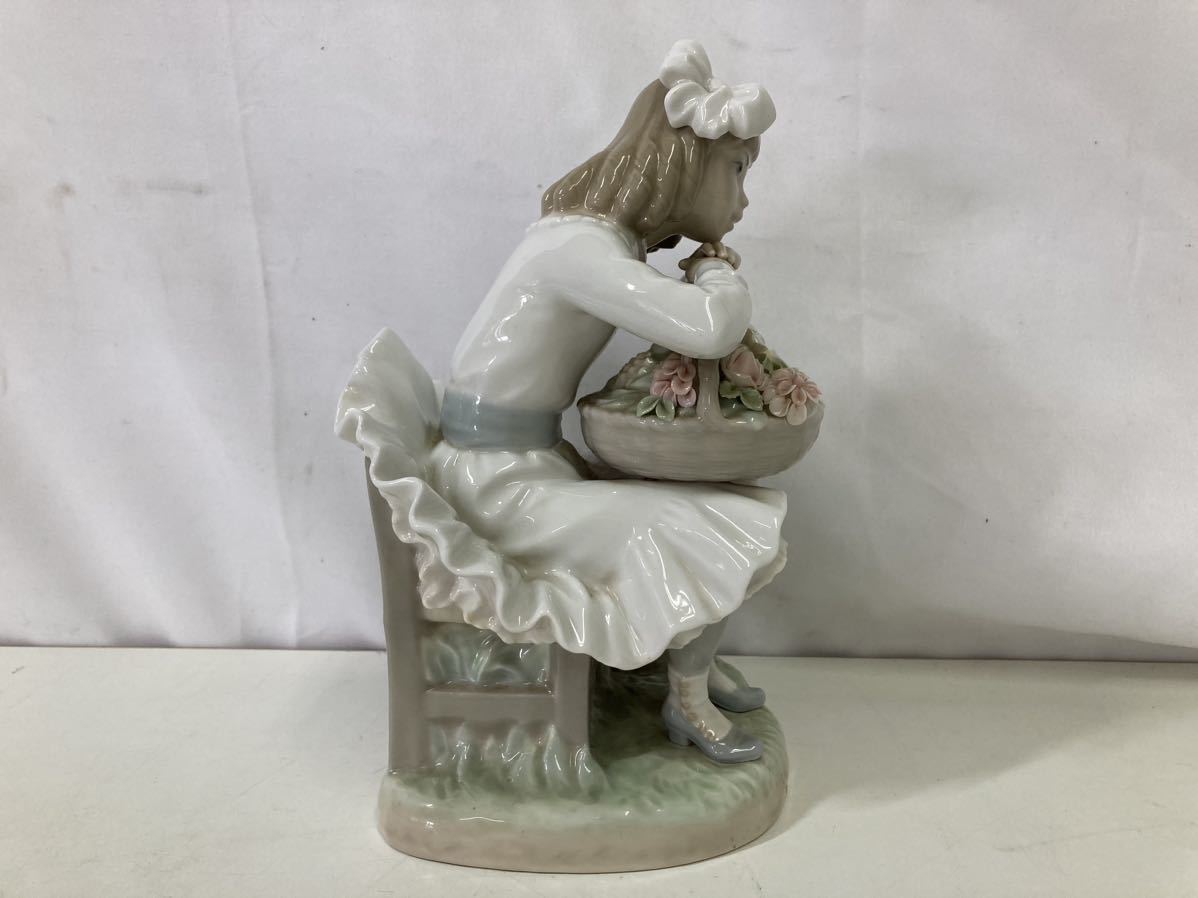 1000円スタート フィギュリン LLADRO リヤドロ 少女 犬 陶器置物 0