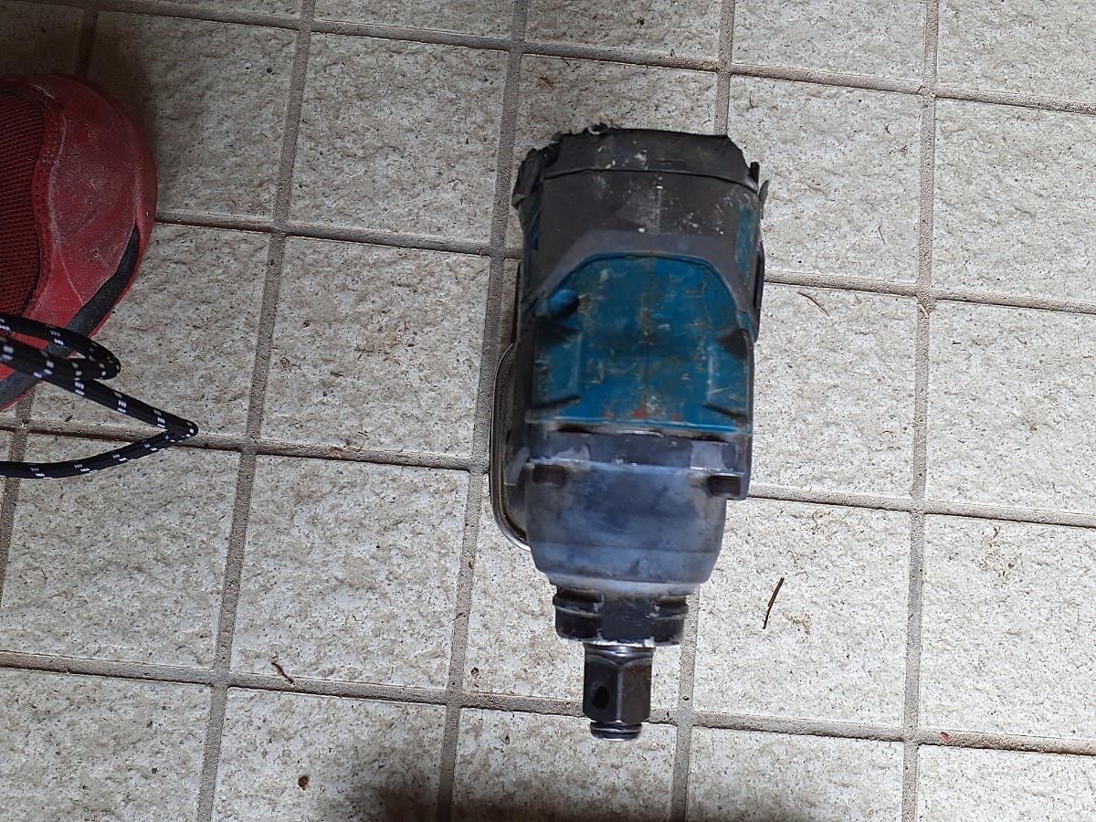 マキタ18vインパクトレンチTW281中古品オリジナルハウジング マキタ18v