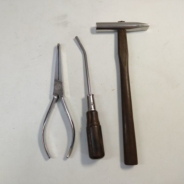 パチンコ 釘調整 金槌