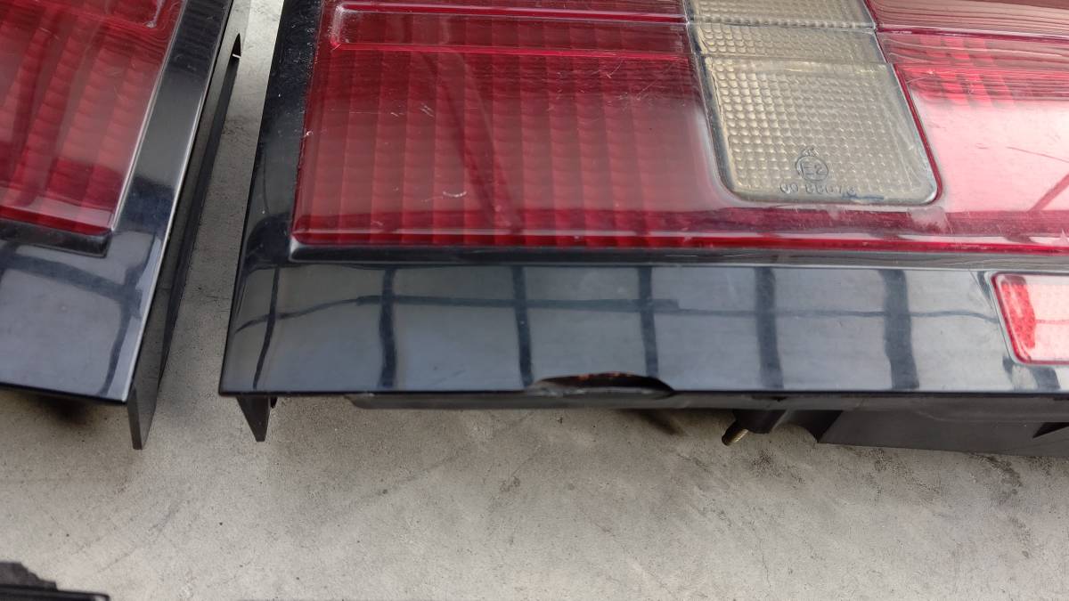 FC3S サバンナ RX-7 RX7 後期 純正 テールランプ テールライト 