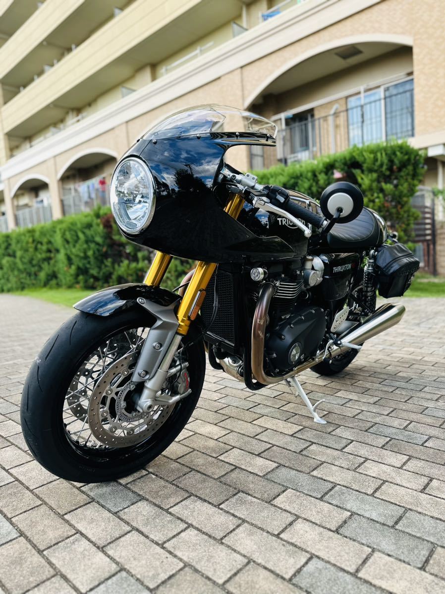 スラクストン(thruxton) 1200RS 2022年式カフェレーサー仕様個人出品　車検令和7年まで1500キロ_6