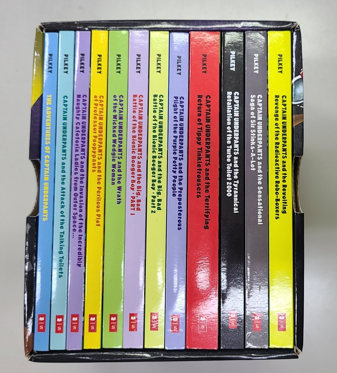 the gigantic collection of Captain Underpants 子供 英語 学習