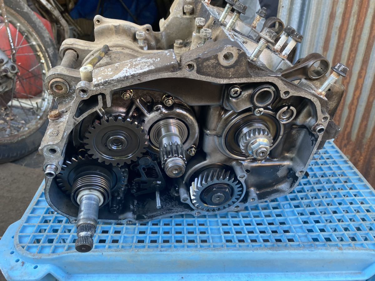 ヤマハ　TZR250　3MA サンマ　前期　純正　エンジン　腰下　ミッション　クランクシャフト　実働外し