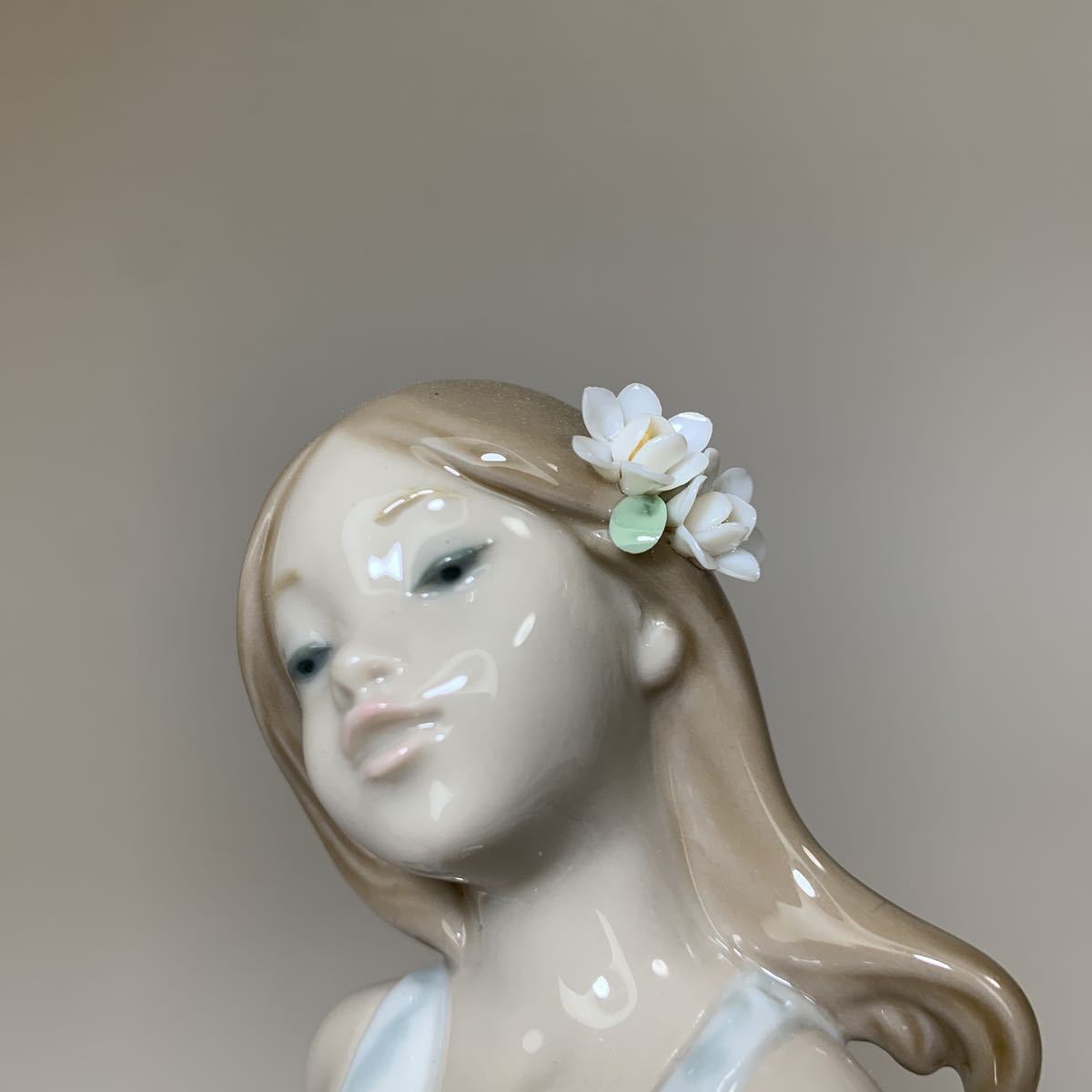 人気セール，低価 LLADRO リヤドロ【そよ風のダンス】女の子 フィギュ 