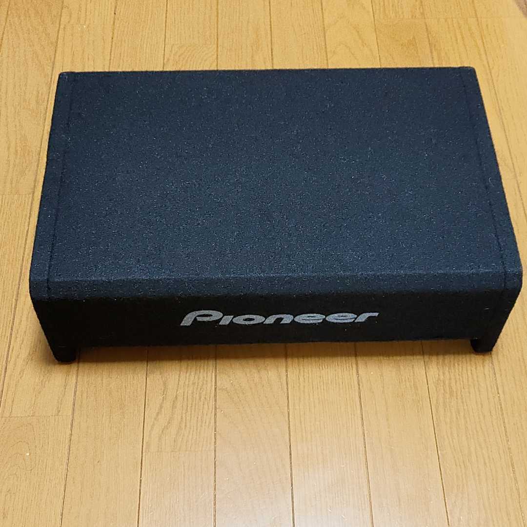 車 Pioneer TS-W2520 25cmウーファー