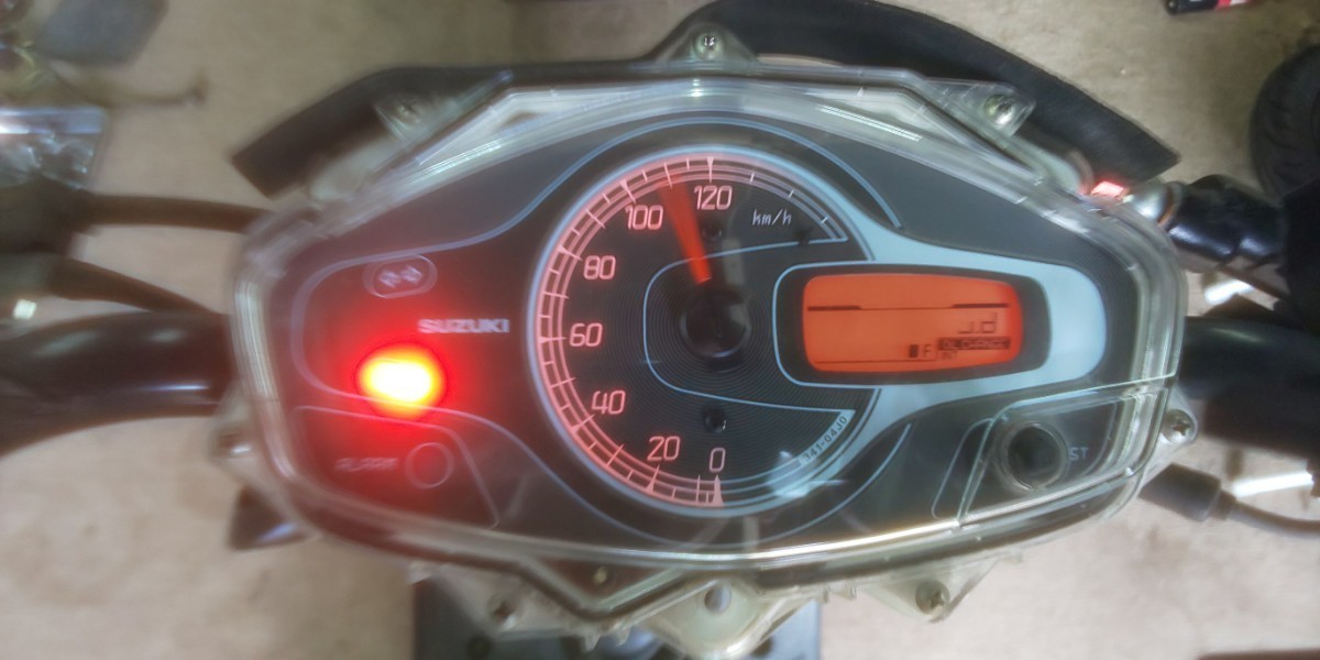 アドレスV125S CF4MA 純正 メーター 美品 液晶焼け無し 動作確認済 