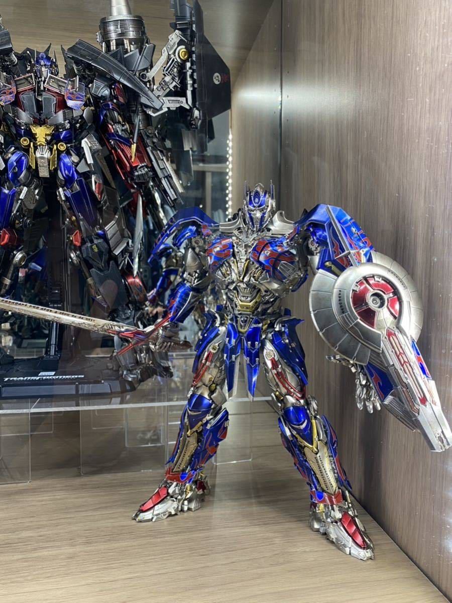 トランスフォーマー⁄最後の騎士王 DLX オプティマスプライム [スリー