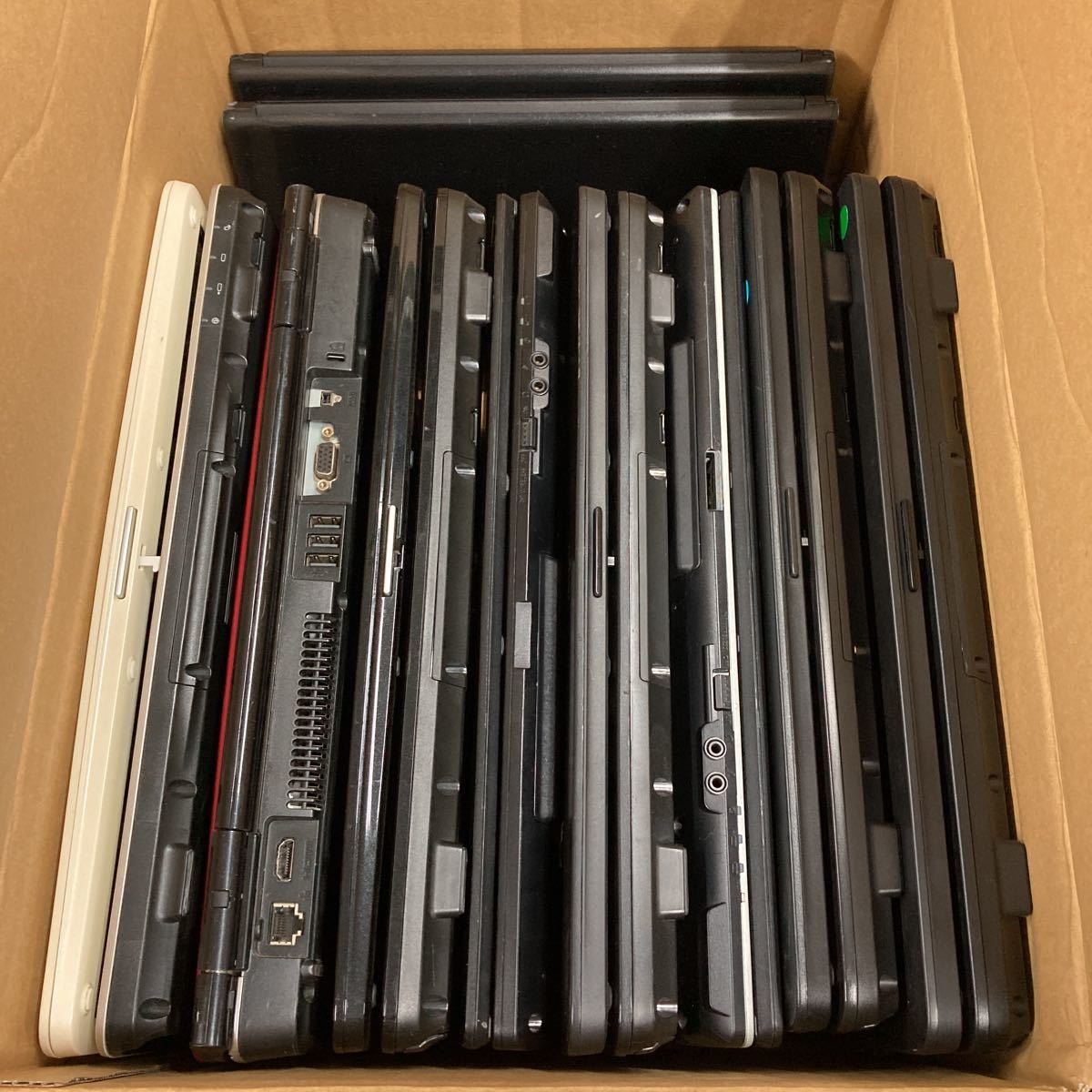 まとめ売りFUJITSU ノートパソコン10台セット(ジャンク品）➀ ノートPC
