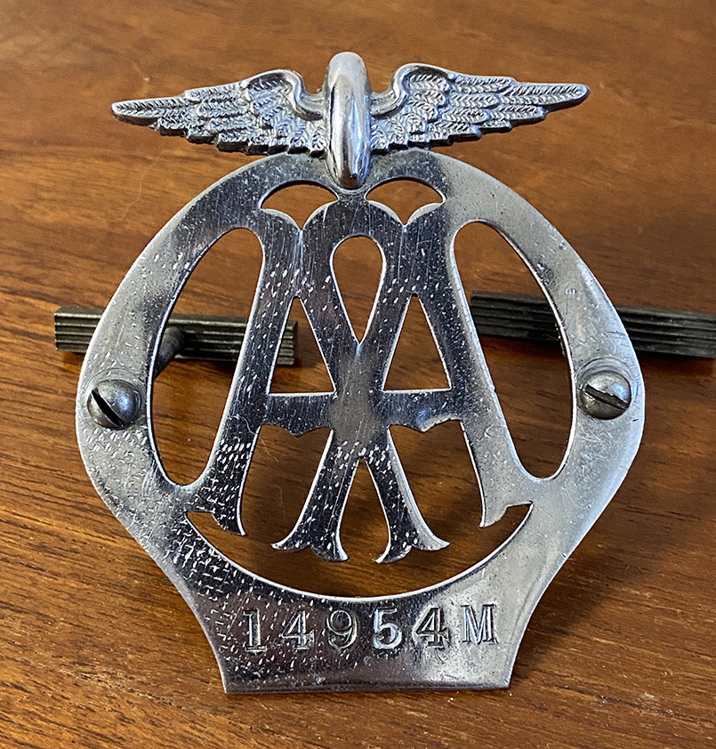 希少1930～45年製造 イギリスAA 小型 グリルバッジ ビンテージバイク