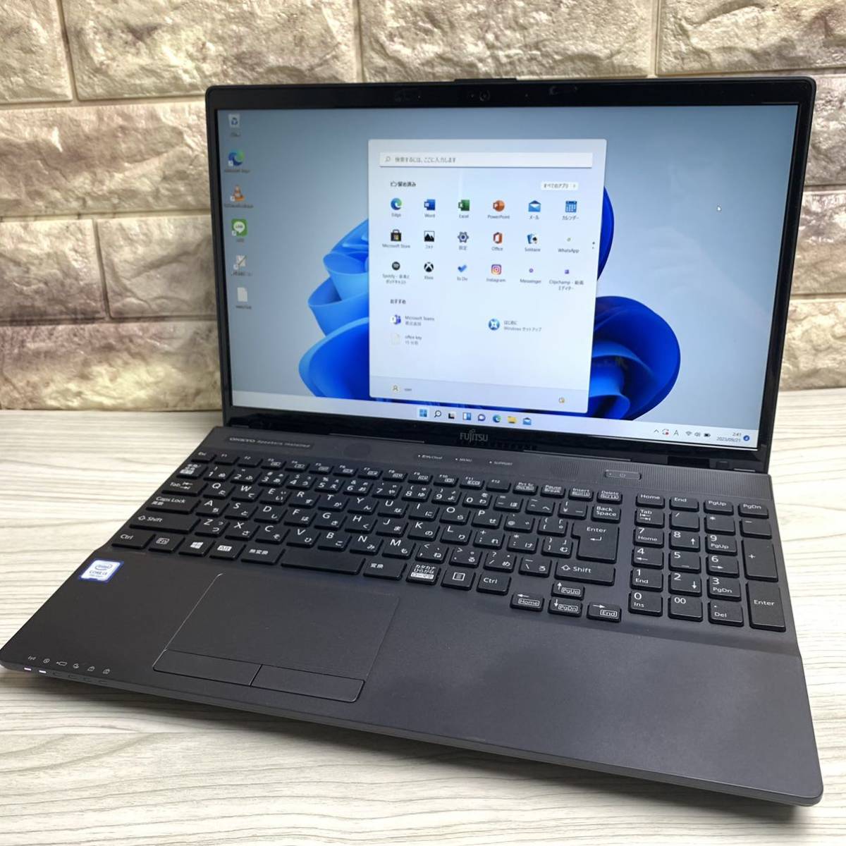 Full HD 第8世代♪Core i3-7100U SSD250GB＋HDD1TB 富士通 LIFEBOOK