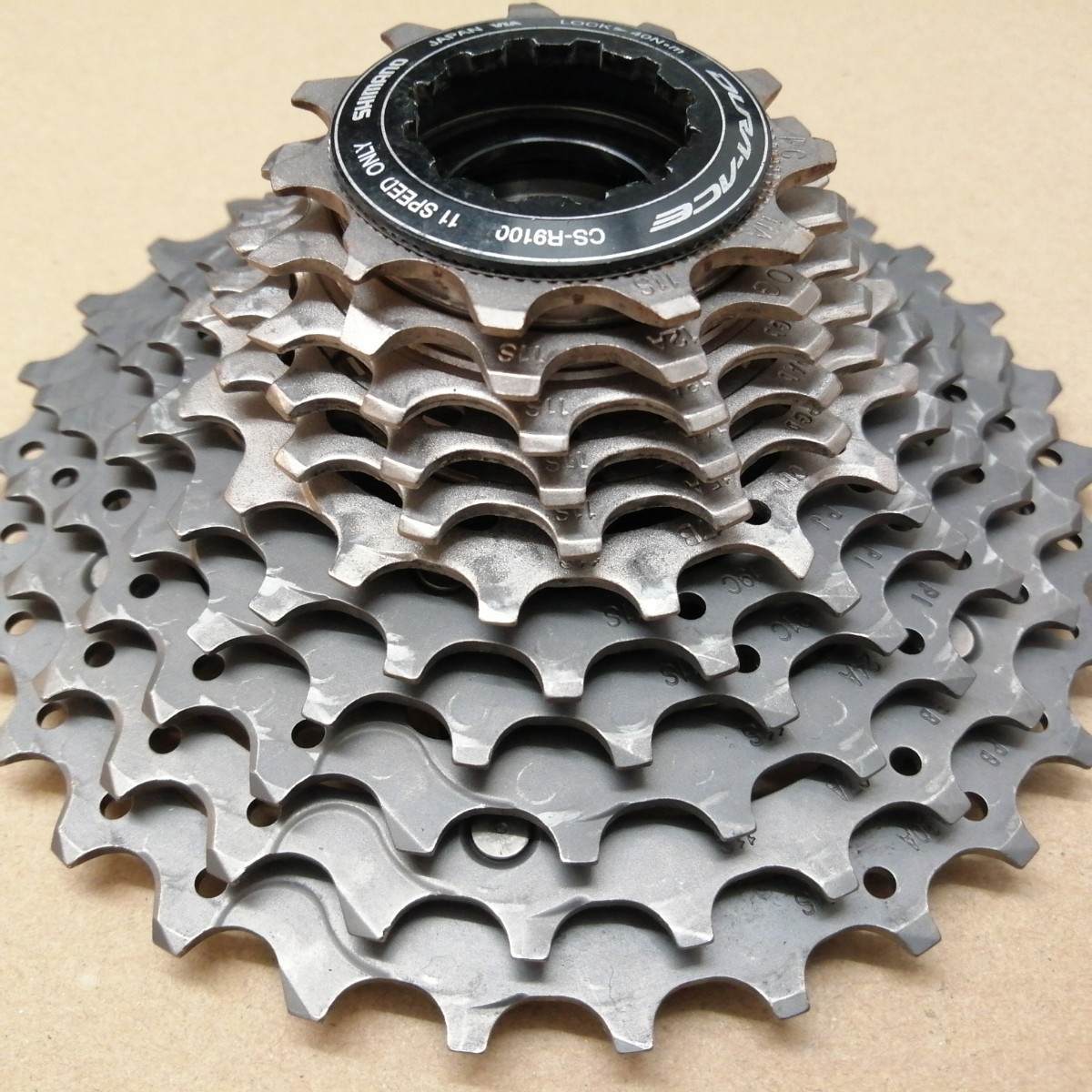 DURA-ACE CS-R9100 11-30T CS-R9100 Shimano Cassette (11-30T) DURA