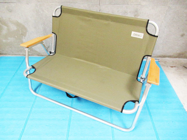 Coleman コールマン リラックス フォールディング ベンチ オリーブ リラックスフォールディングベンチ(オリーブ)の通販｜キャンプ Coleman (コールマン) ベンチ リラックスフォールディングベンチ オリーブ 約3.8kg 2000033807 アウトドアチェ コールマン リラックスフォールディングベンチ オリーブ