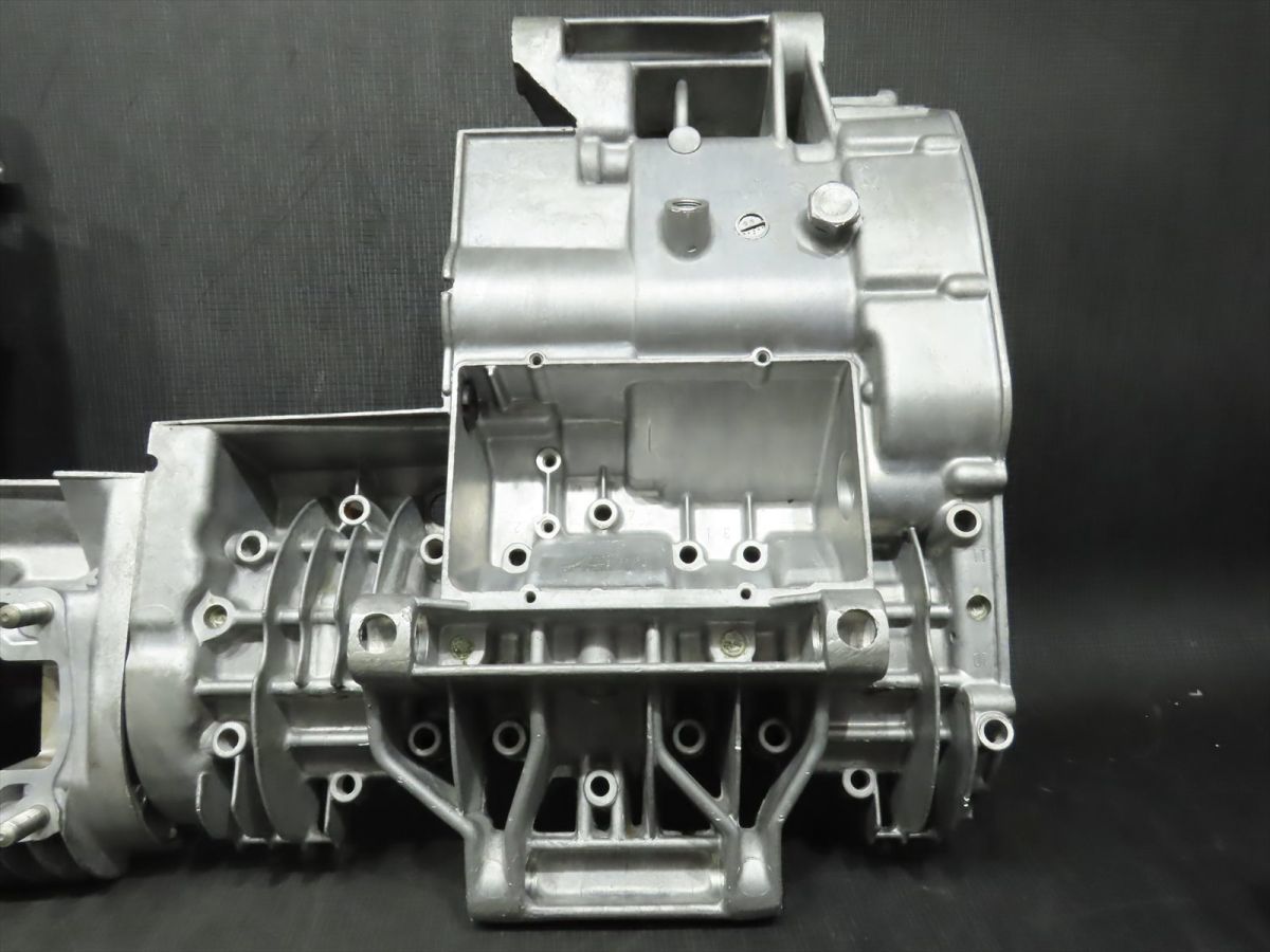 GT380 初期型 SUZUKI 純正 ヘット カバー RAM AIR SYSTEM エンジン